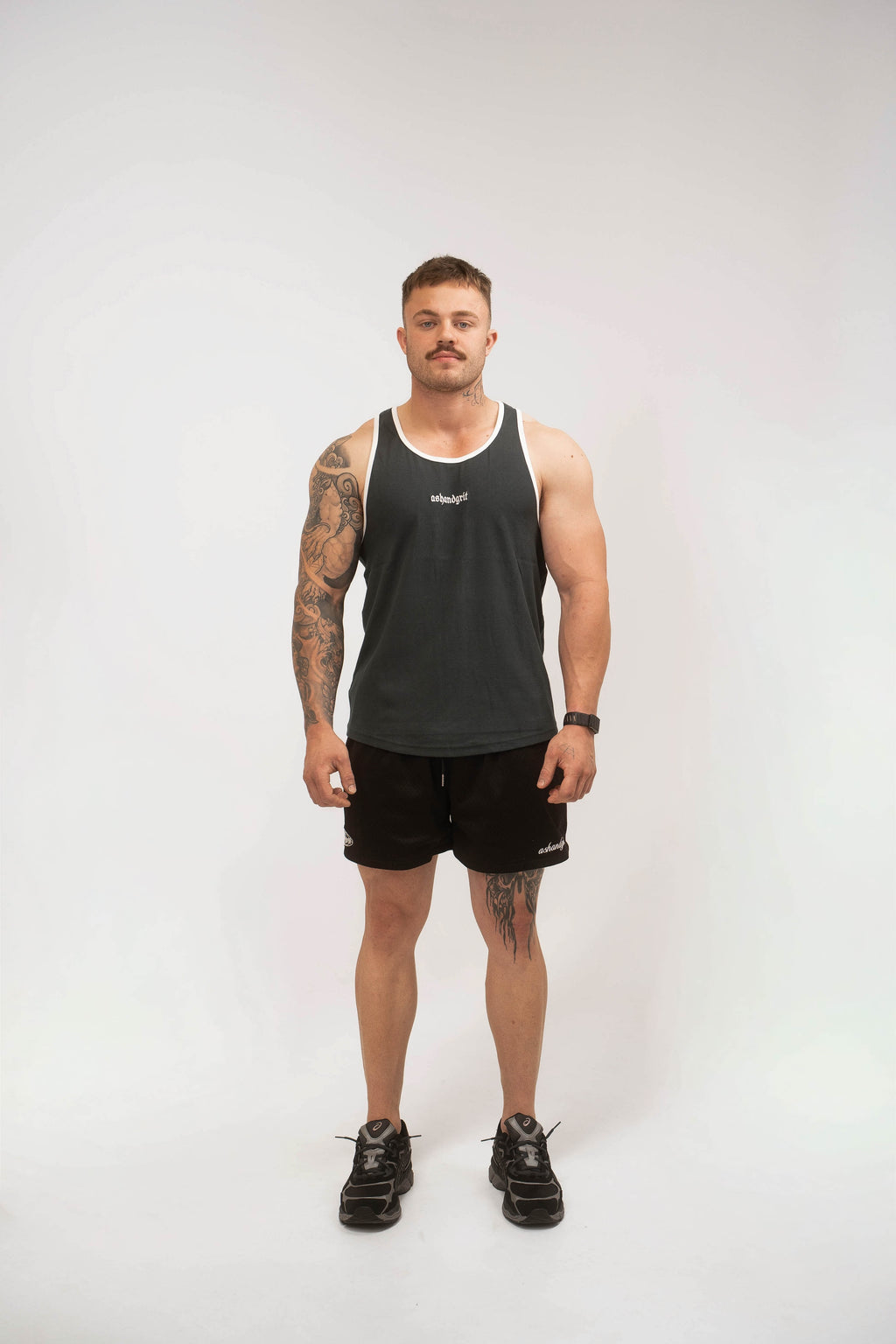 Essential Piped Stringer