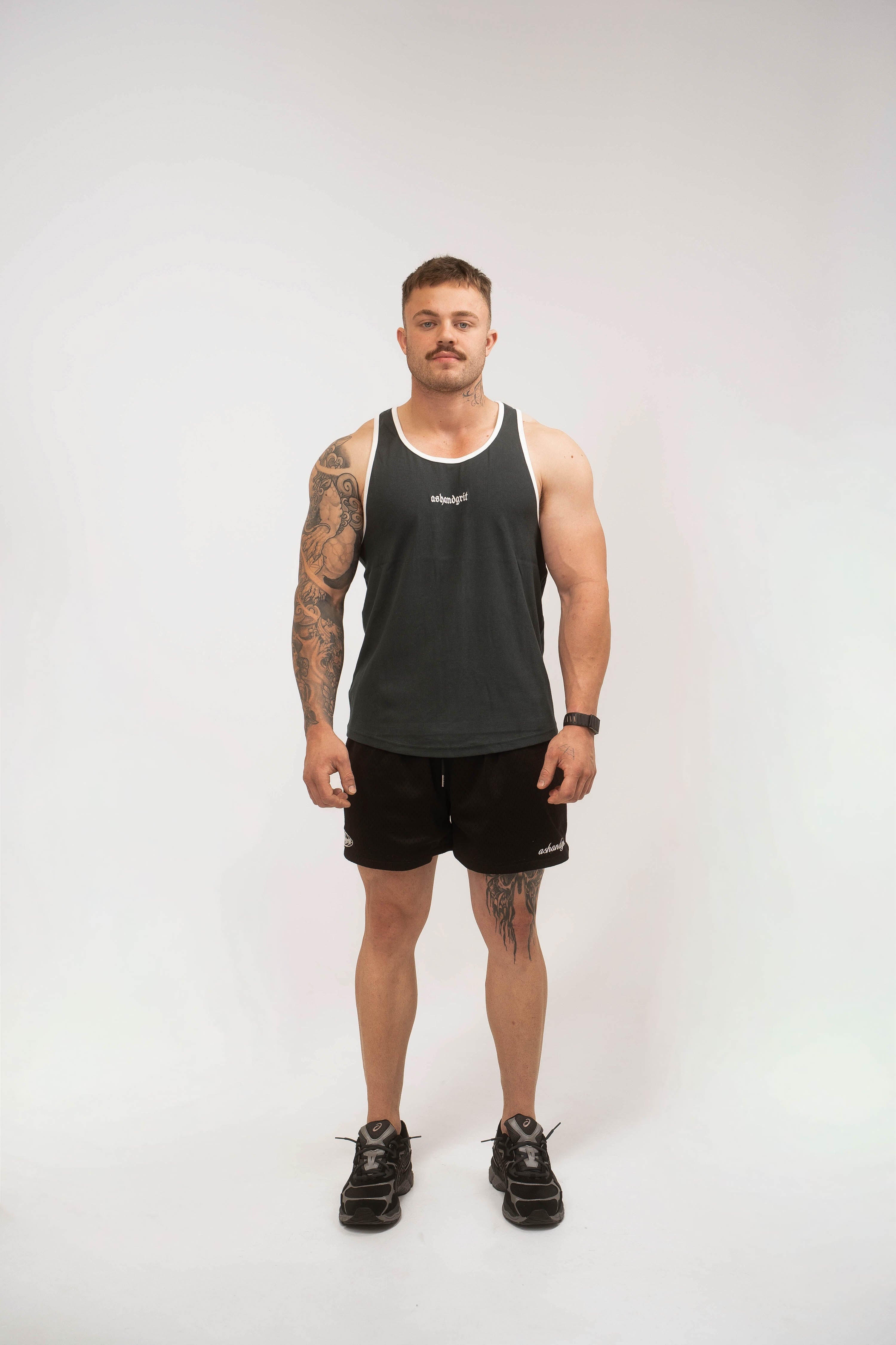 Essential Piped Stringer