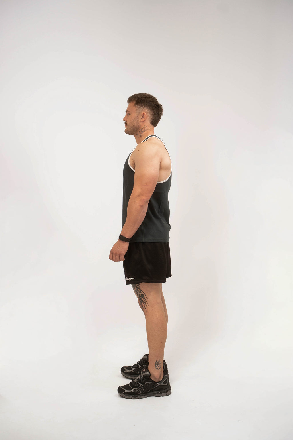Essential Piped Stringer